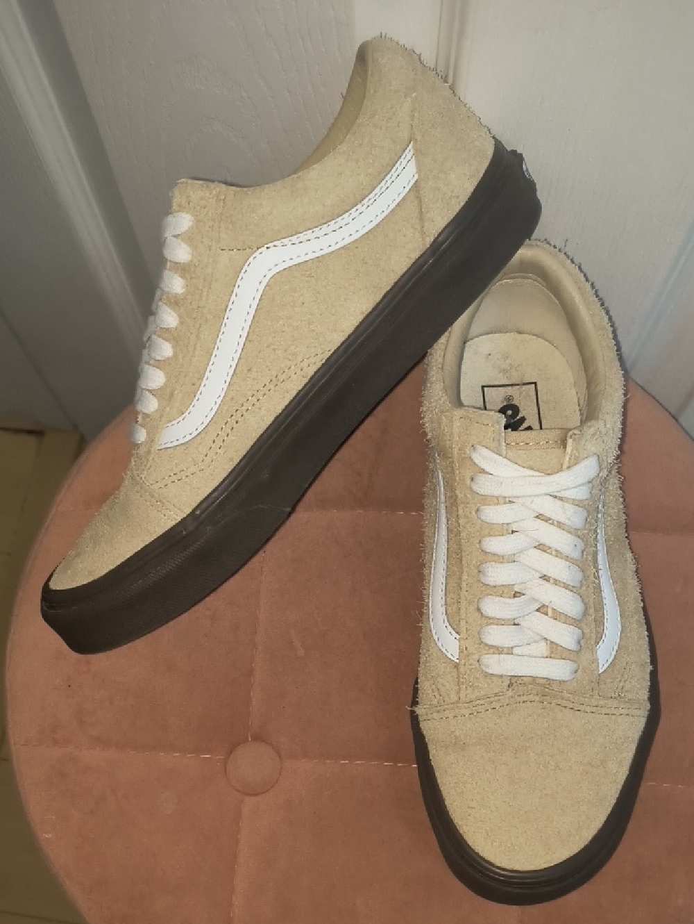 Vans Old Skool Hairy Suede Sneakers Size 8.5 Women's / 7 Mens - Picture 3 of 8